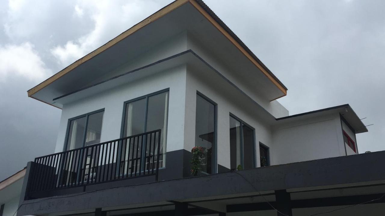 Bintang By Tobias Lodge Cafe & Restaurant Kelimutu Ngoại thất bức ảnh